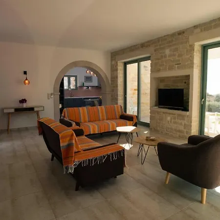 Galliki Villa Kamilari